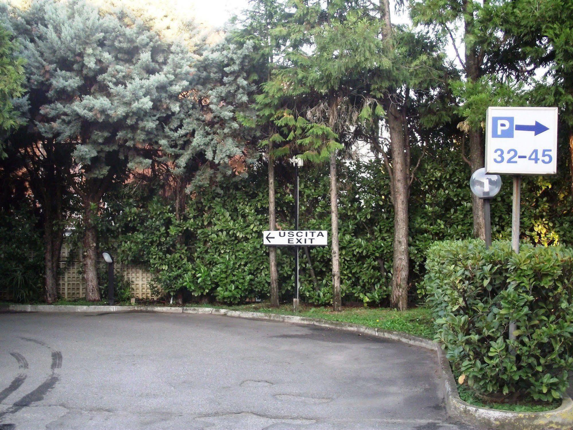 Hotel Ovest Vittuone