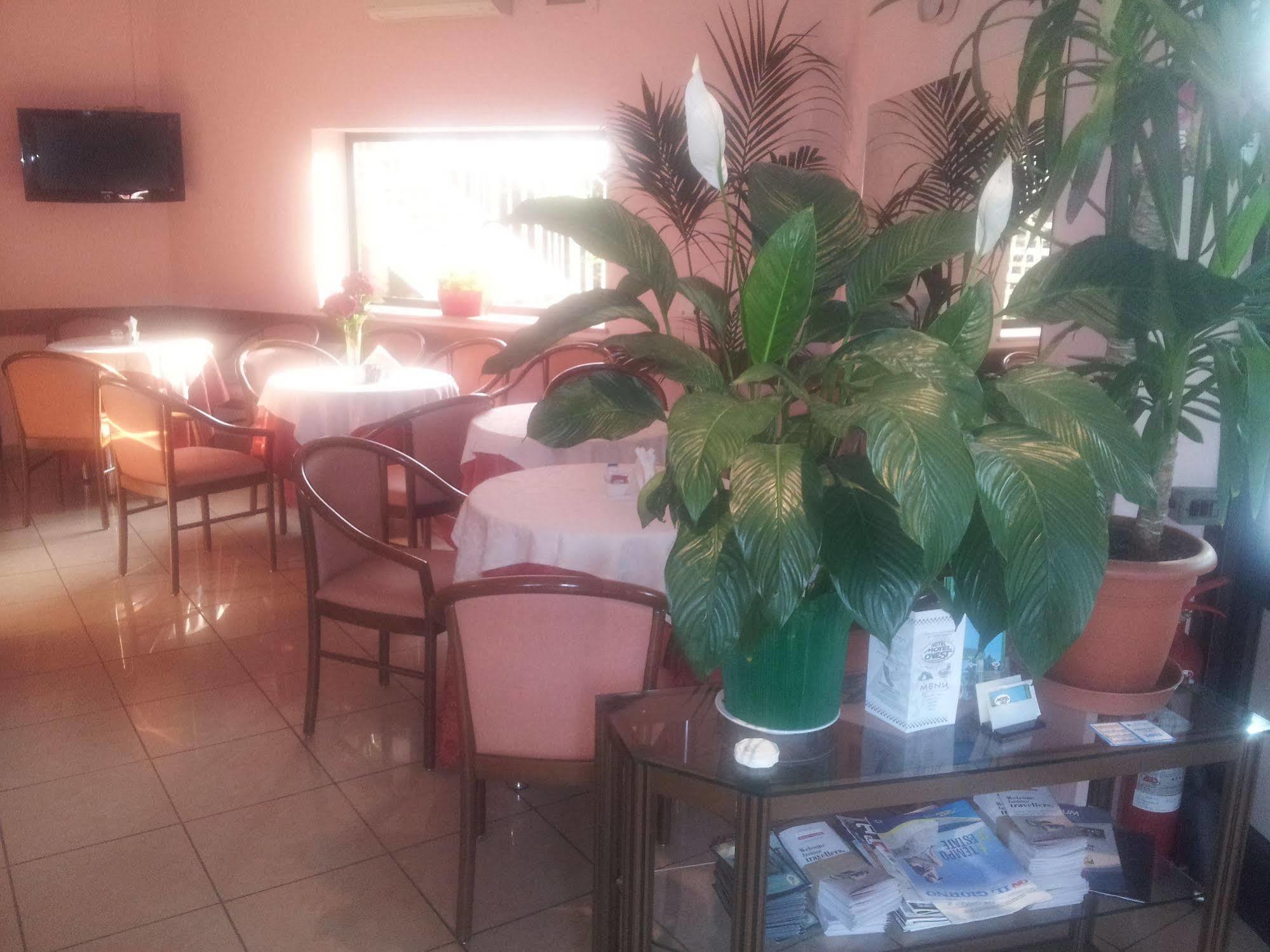 Ovest Hotel Vittuone